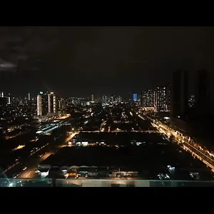 Eco Sky 招待所